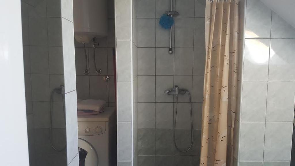 Apartment Oreskovic オトチャッツ エクステリア 写真