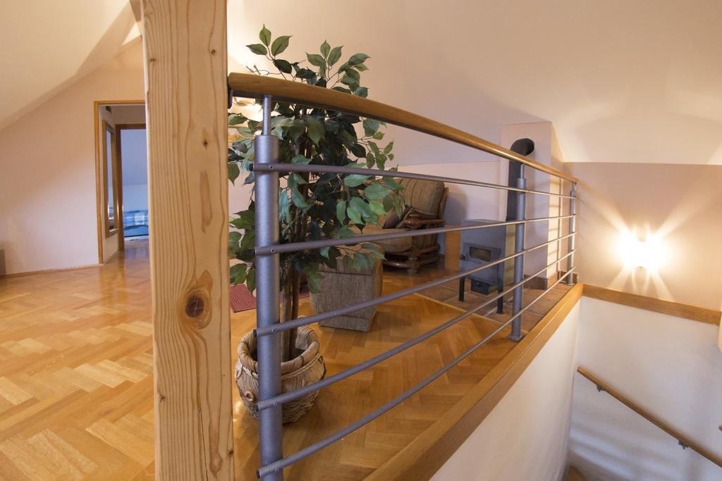 Apartment Oreskovic オトチャッツ エクステリア 写真
